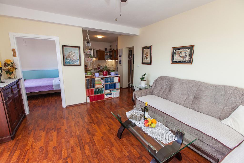 יאדראנובו Apartments Villa Americana חדר תמונה